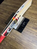 CA Pro 8K Cricket Bat